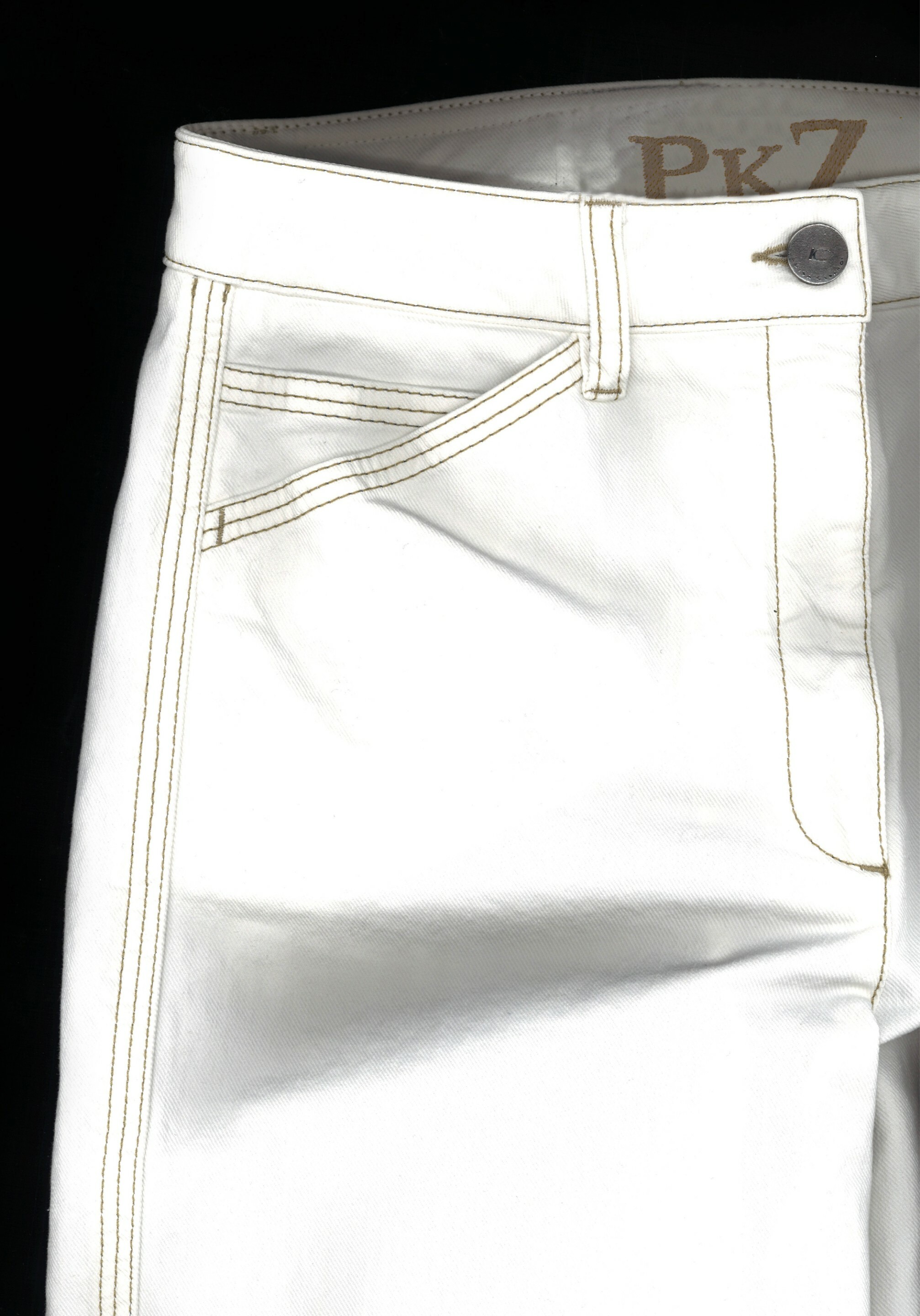 Noemi Leonhardt (T&I), Imma Caretta (VC), Chanel Liang (VC), Alice Bayer (T&I)