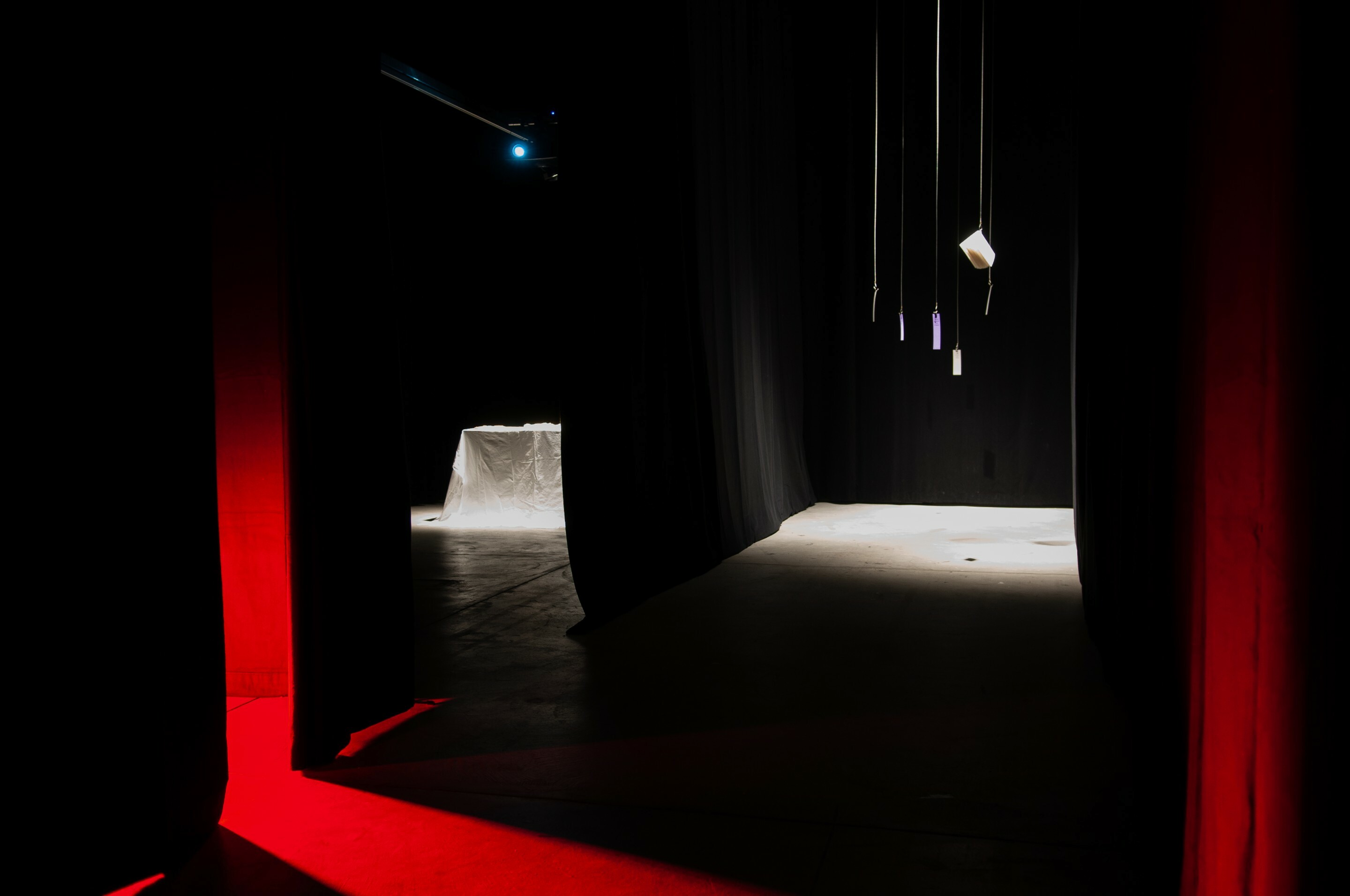 Current Currents — a workshop on exhibiting